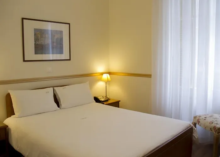 Hotel Tourist 2*