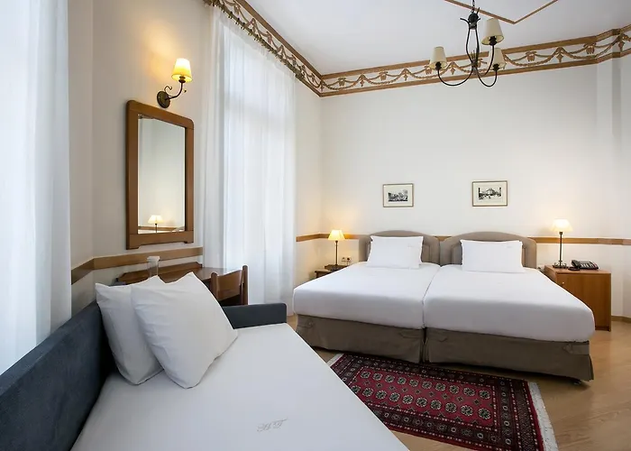Hotel Tourist